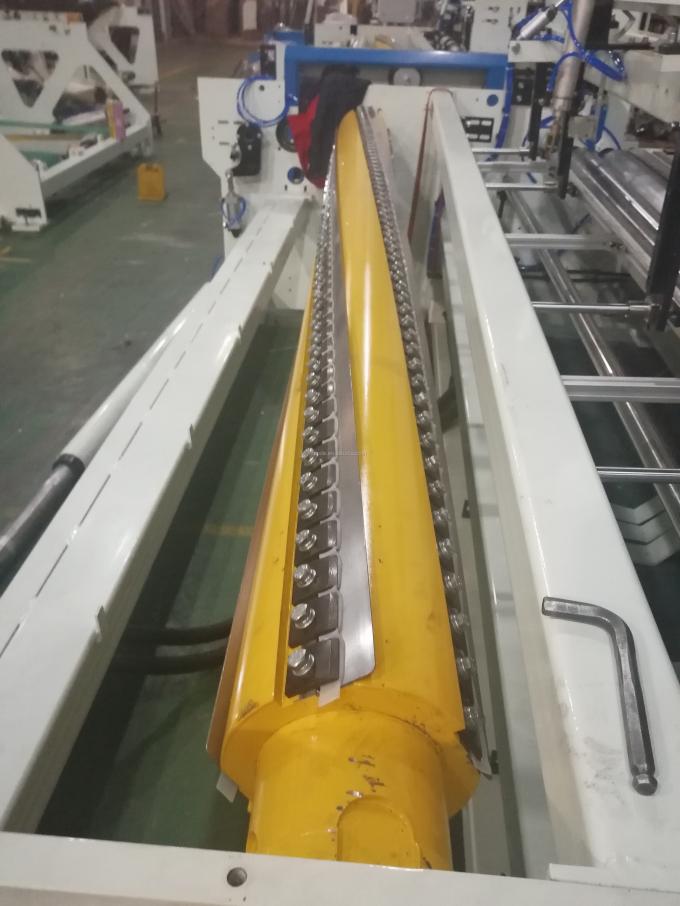 Cadena de producción fácil de utilizar del papel seda máquina del rewinder de la toalla del papel higiénico de la cocina de la máquina de la fabricación de papel seda