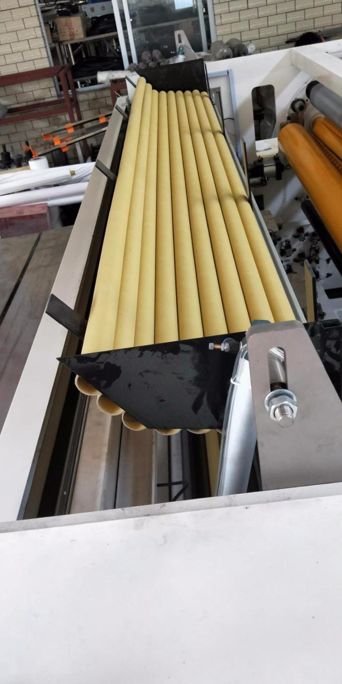 Papel higiénico el rebobinar del tablón del PLC que hace soportes de la máquina 7.5KW 2 7