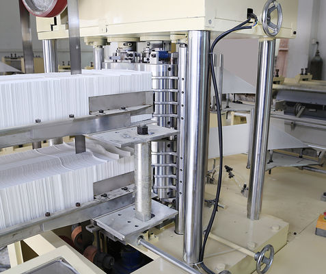 Hojas del PLC 3000 del motor de SIEMENS/máquina mínima de la fabricación de la servilleta