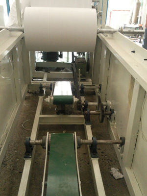 Tamaño 1300sheets/Min Tissue Paper Maker del plegamiento 225m m del PLC W
