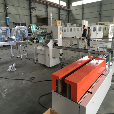 Rollo ajustable de la máquina 3500m m el rebobinar de la laminación de la toalla de cocina