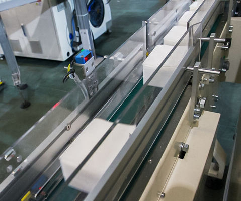 Toalla de mano del PLC 1200sheet/min que hace la máquina AC380V con la línea completa