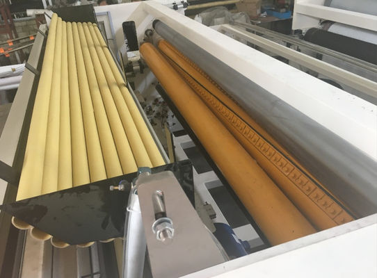 200m/ Máquina mínima 7.5KW del rollo del papel seda de la anchura de 3500m m con el corte